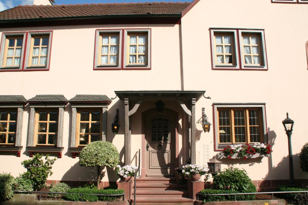 Hotel Gasthaus Zur Krone Großheubach Exteriér fotografie